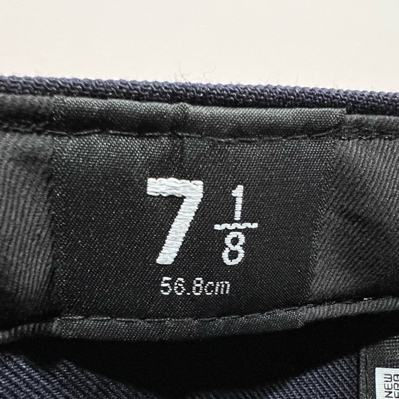 New Era, 59Fifty Fitted Hat, Dominican Republic Flag, Navy Blue & White - Picture 11 of 11